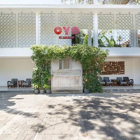 Oyo Flagship 1472 Astana Pengembak Sanur Hotel Exterior photo