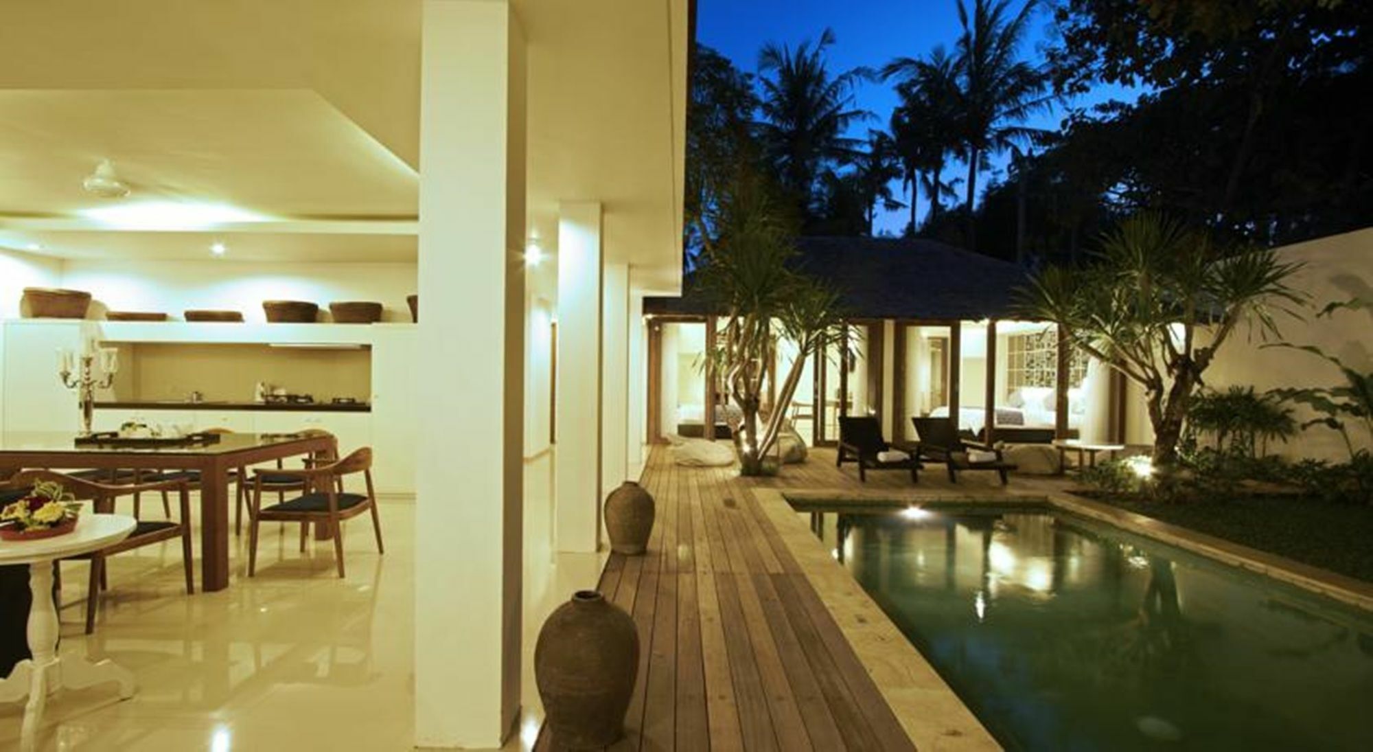 Oyo Flagship 1472 Astana Pengembak Sanur Hotel Exterior photo