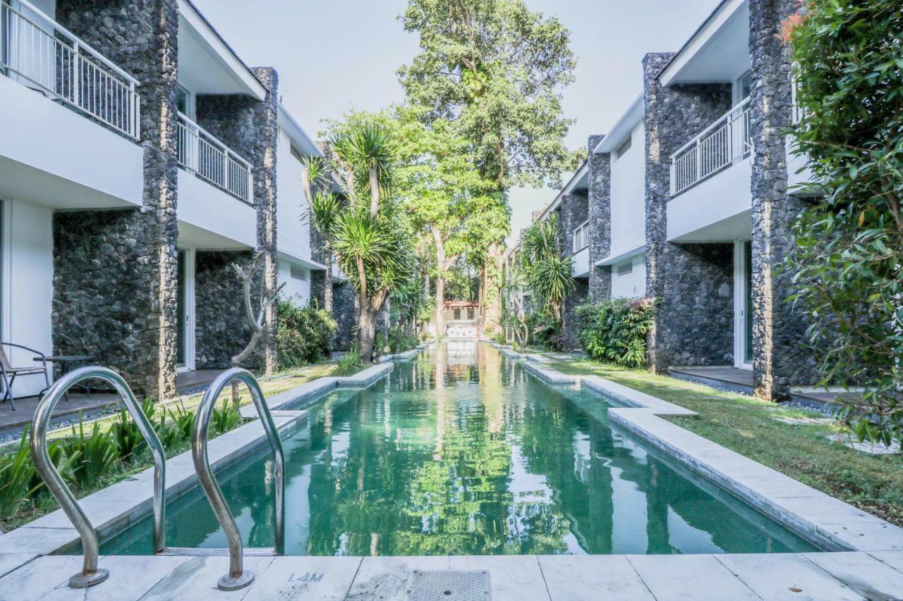 Oyo Flagship 1472 Astana Pengembak Sanur Hotel Exterior photo